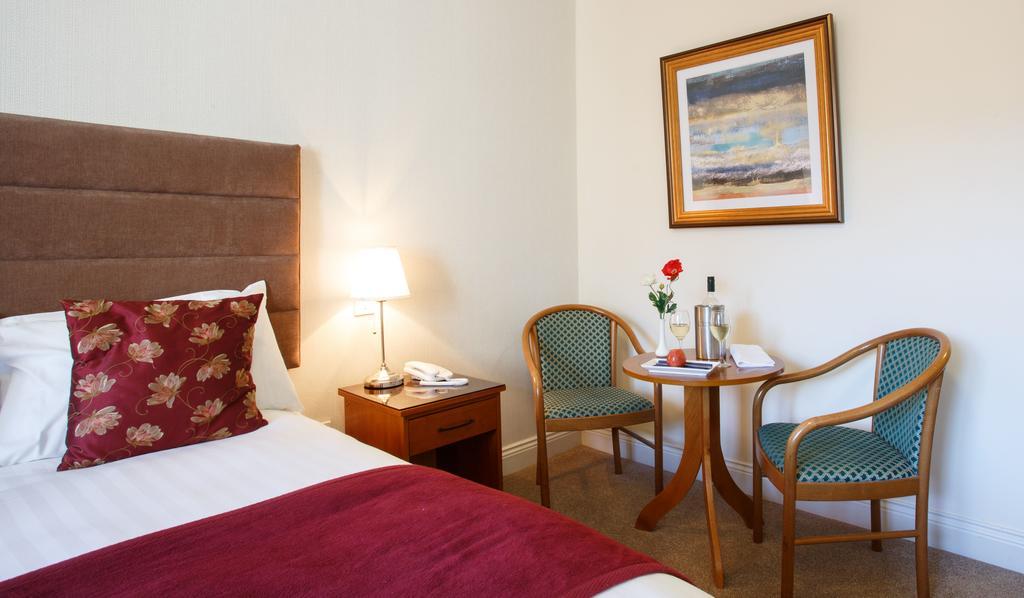 The Clonakilty Hotel المظهر الخارجي الصورة